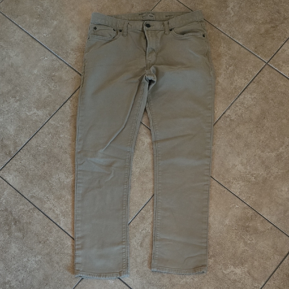 Banana Republic Men's Beige Slim Jeans